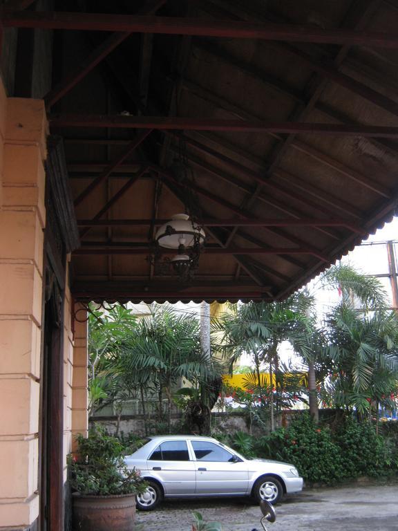 Le Paradis Hotel Palembang Exteriér fotografie