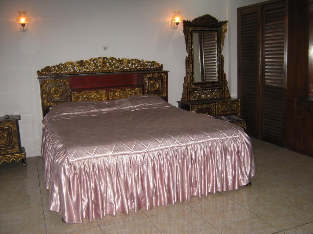 Le Paradis Hotel Palembang Pokoj fotografie